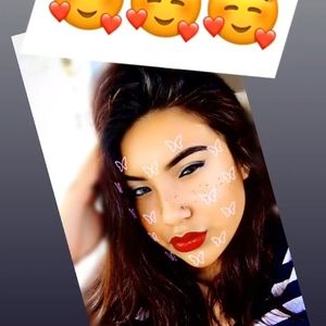 Meet your Posher, Abigail